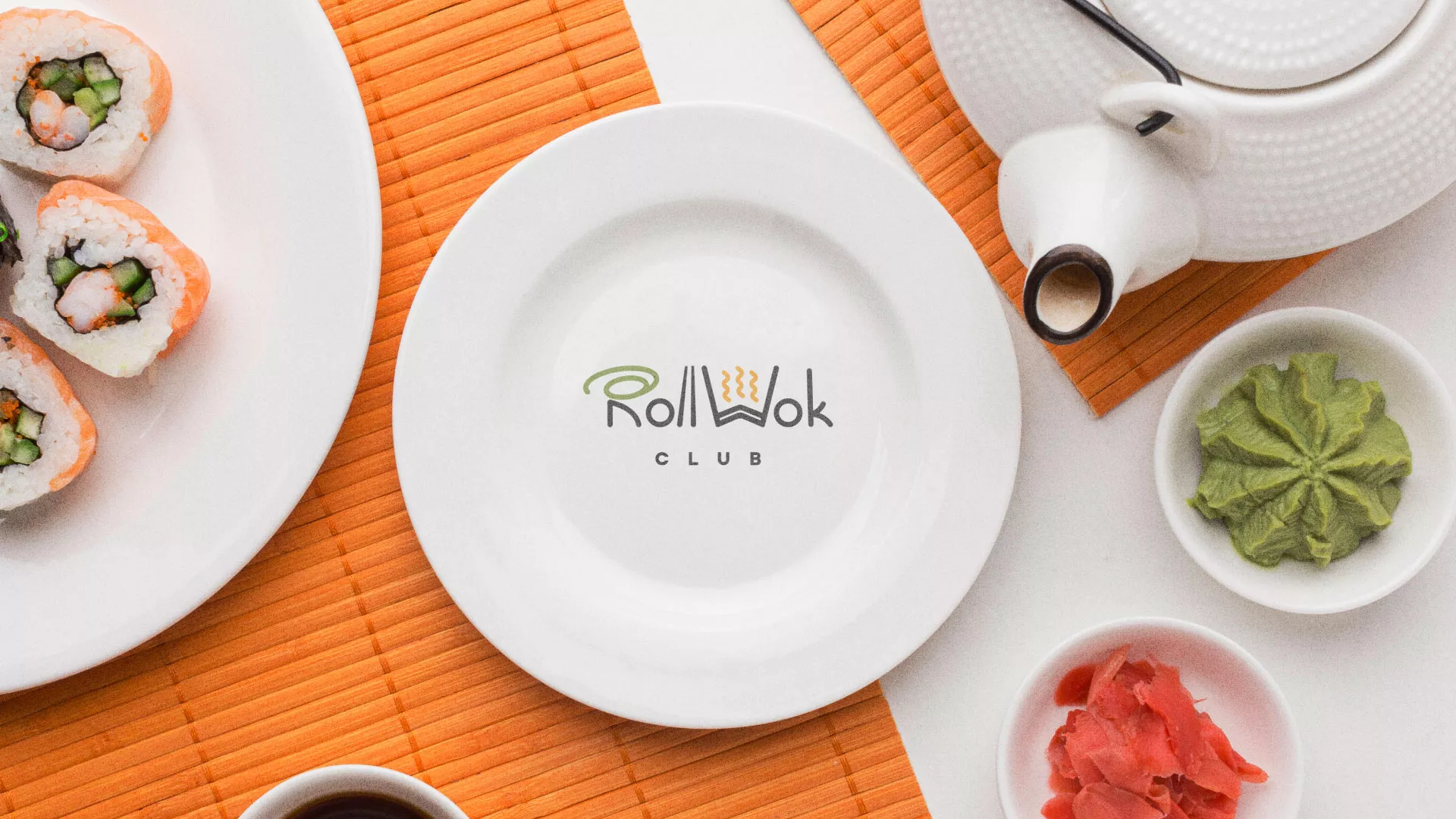 Разработка логотипа и фирменного стиля суши-бара «Roll Wok Club» в Собинке
